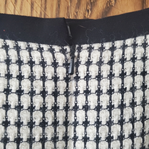 Vintage Carlisle 2 piece b/w size 4/6 jacket skirt herringbone pattern vintage - Picture 11 of 11